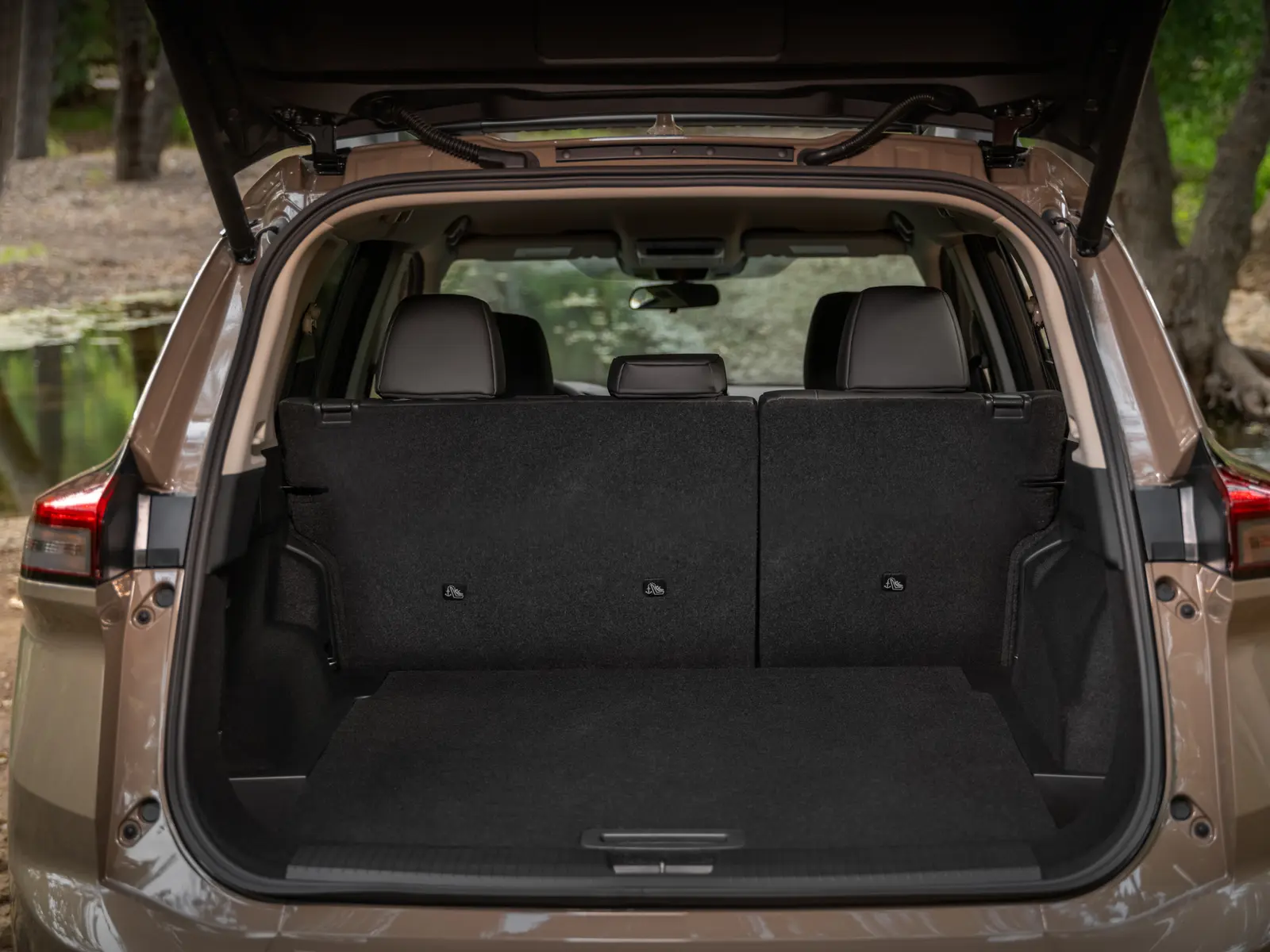 Nissan Rogue 2025 SL Interior